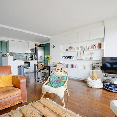 Nice Apartment With Balcony And View On Paris Apartment Paris