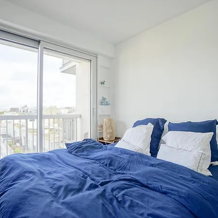 Nice Apartment With Balcony And View On Paris Apartment