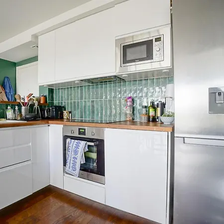 Nice Apartment With Balcony And View On Paris *